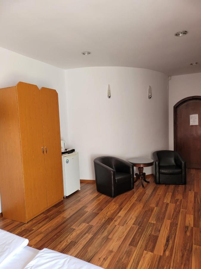 Pension Edelweiss מראה חיצוני תמונה